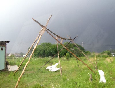 0906014raining.jpg